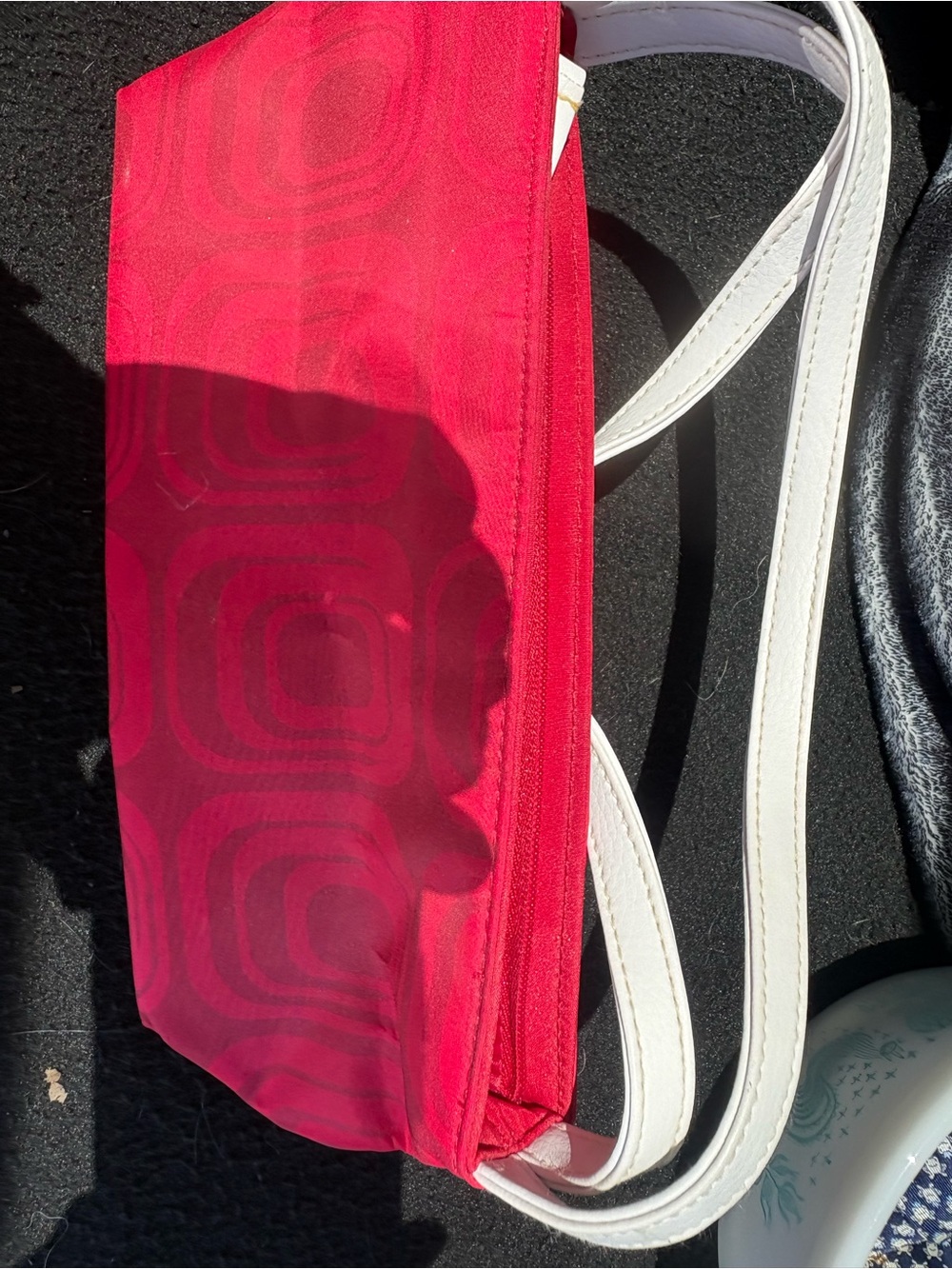 Estée Lauder make up bag